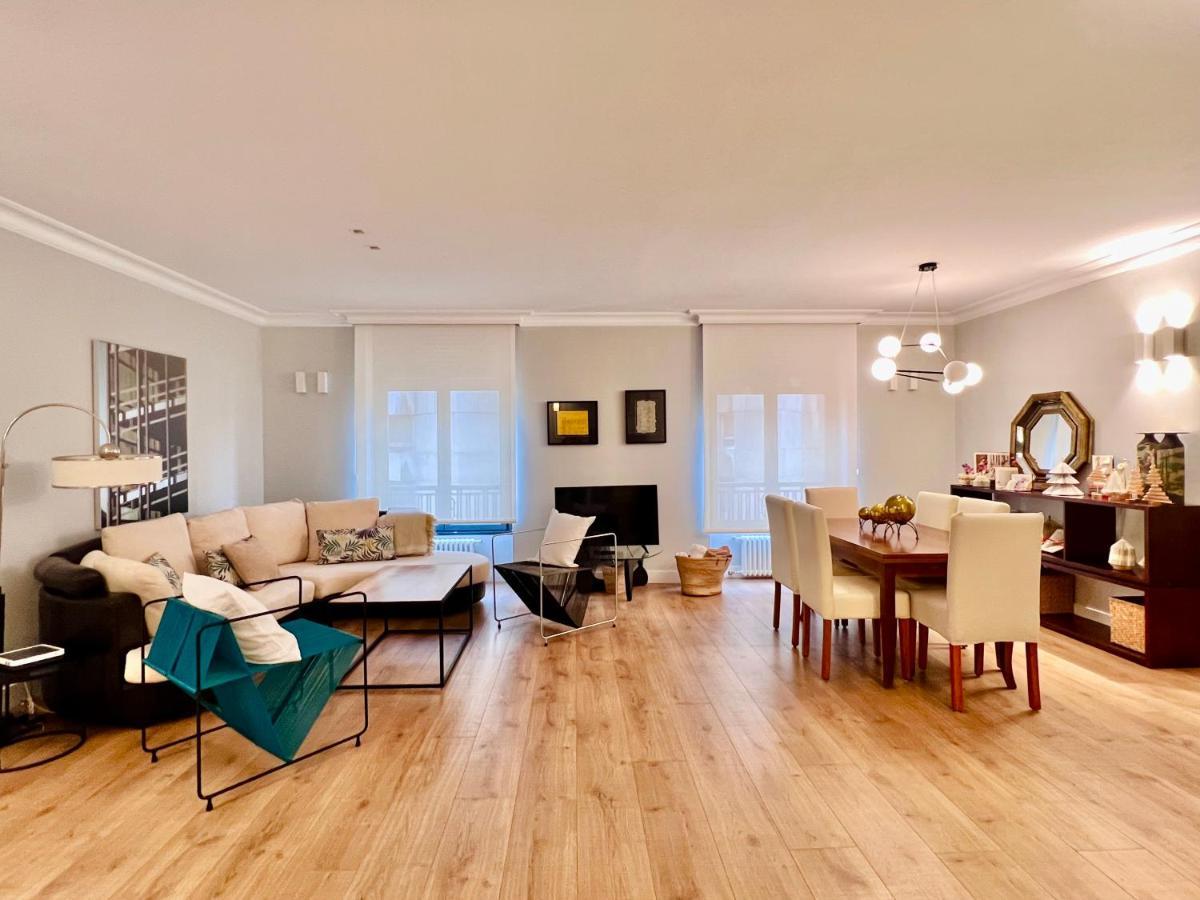 Housing Leon Gran Via Luxeアパートメント エクステリア 写真